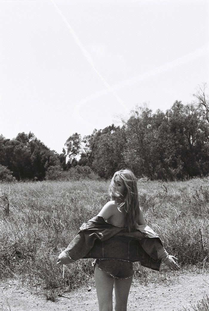 hyeon-a-A-4TH-miniaelbeom-DK0853-8808678308549