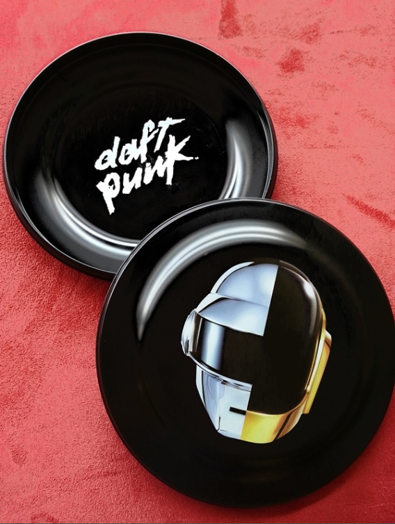 DAFT-PUNK-RANDOM-ACCESS-MEMORIES-LIMITED-FRISBEE-EDITION