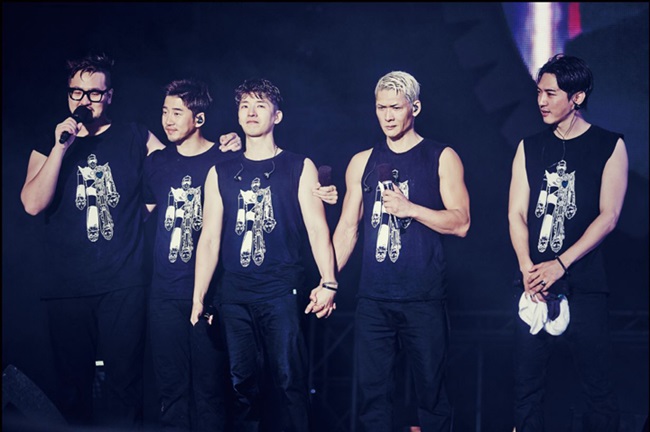 hanjeongban--jiodigod-THANKS-EDITION-balam-lt2-FOR-1gt-039god-15th-Anniversary-Reunion-Concert-039ui-48p-potobug-dongbong-CMCC10429-8809435811074