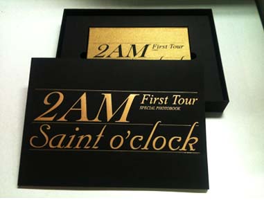 2AM-2011-2AM-cheosbeonjjae-konseoteu-SAINT-O039CLOCK-2-DISC-ltbugkeullis-52-PAGEgt-2AM-2011-2AM-FIRST-TOUR-SAINT-O039CLOCK-2-DISC-CMAD9820-8809309173130